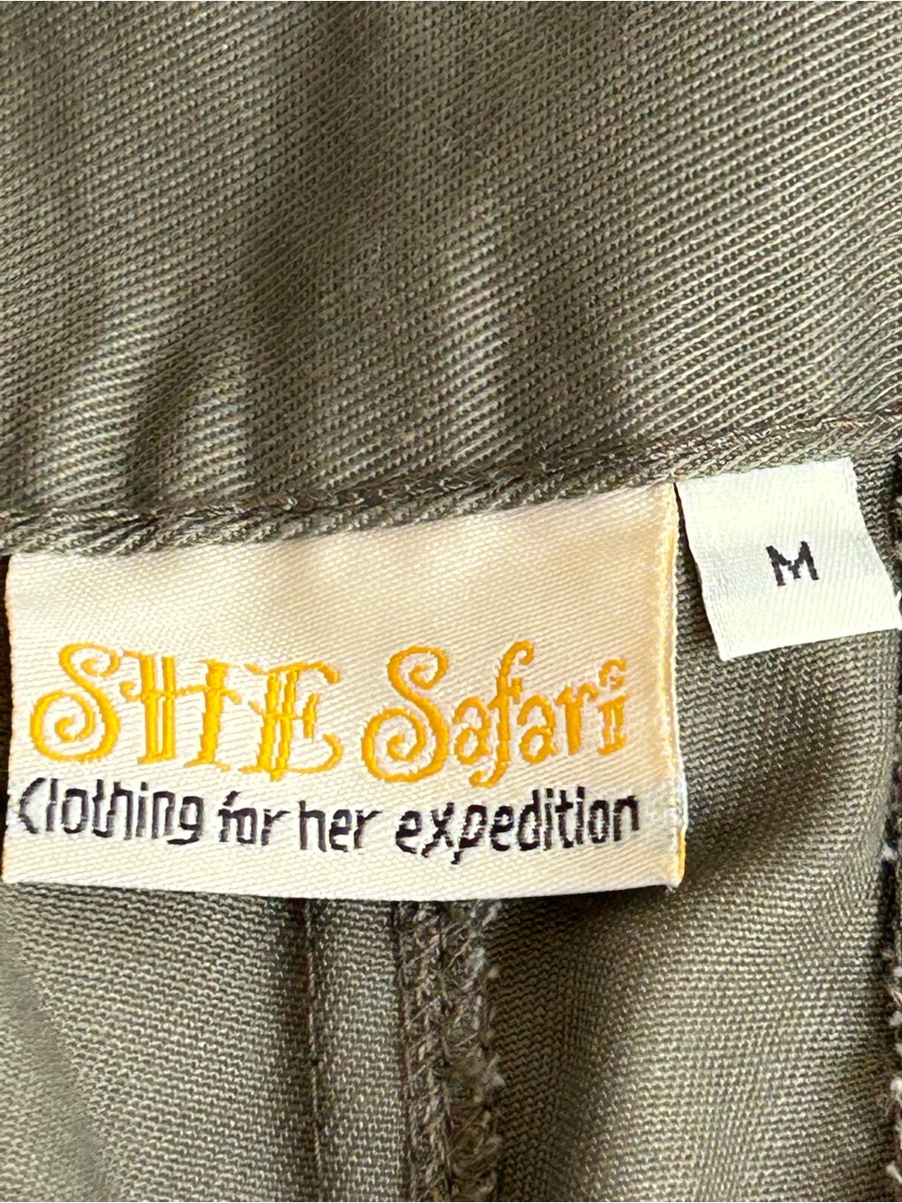 SHE SAFARI Women’s M Green Belted Jacket Top & Cargo Pants Two-Piece NWT